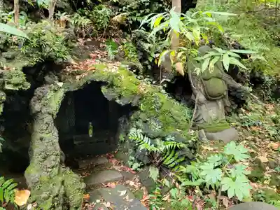 赤坂氷川神社の末社・摂社