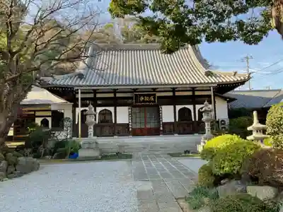 成願寺の本殿・本堂