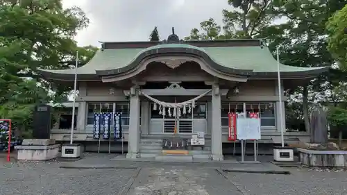 服織田神社の本殿・本堂