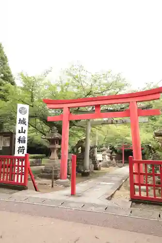 松江城山稲荷神社(島根県)