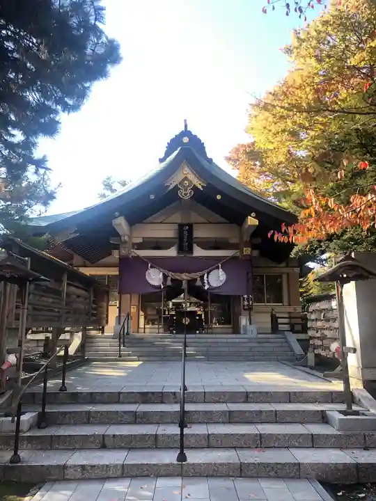 彌彦神社 (伊夜日子神社)の本殿・本堂