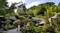 目の霊山　油山寺の庭園