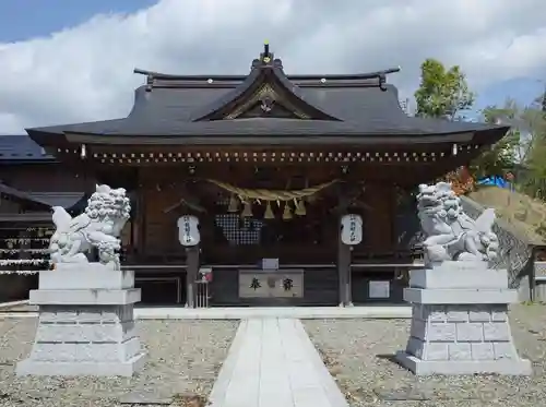 熊野三社の本殿・本堂