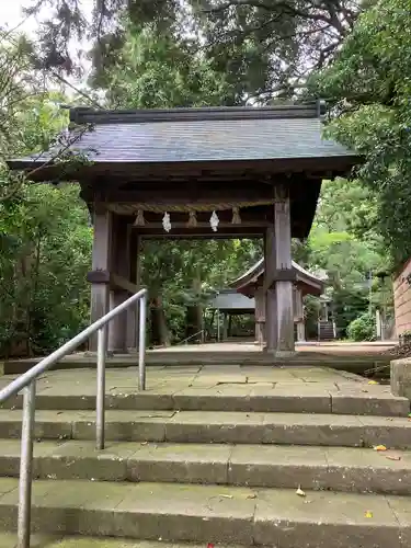 平濱八幡宮の山門・神門