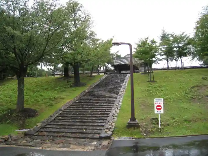 東大寺戒壇院戒壇堂のその他建物