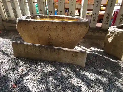 白神社の手水舎