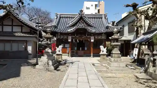 野江水神社の本殿