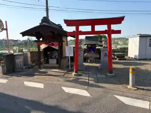延命地蔵尊の{uncategorized: "未分類", other: "その他", undefined: "問題あり", building: "その他建物", grave: "お墓", sacred_gate: "鳥居", guardian: "狛犬", statue: "像", buddha: "仏像", history: "歴史", nature: "自然", garden: "庭園", animal: "動物", pagoda: "塔", temizu: "手水舎", mountain_gate: "山門・神門", sanctuary: "本殿・本堂", subordinate: "末社・摂社", art: "芸術", scenery: "景色", jizo: "地蔵", ema: "絵馬", goshuin: "御朱印", omikuji: "おみくじ", items: "授与品その他", amulet: "お守り", goshuincho: "御朱印帳", eats: "食事", festival: "お祭り", votive_dance: "神楽", shichigosan: "七五三参", wedding: "結婚式", experience: "体験その他", initially: "初詣", around: "周辺", anti_infection: "感染症対策"}