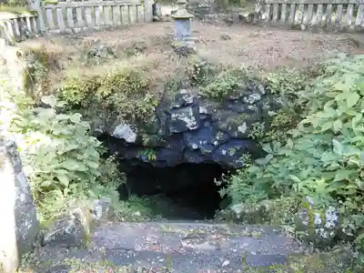 人穴浅間神社のその他建物
