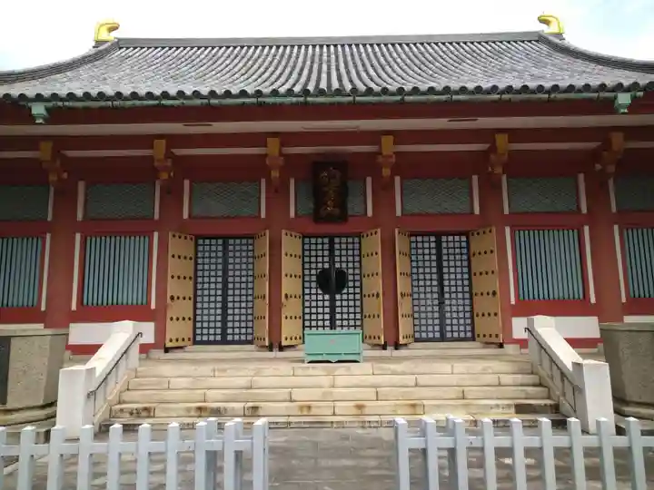 宝仙寺の本殿・本堂