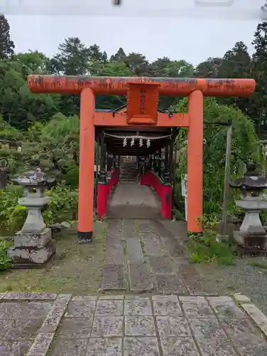 榊山稲荷神社(岩手県)