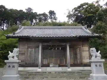 八幡神社の本殿・本堂