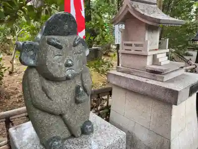 亀ケ池八幡宮の末社・摂社
