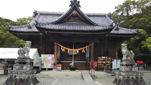 牟呂八幡宮の本殿・本堂