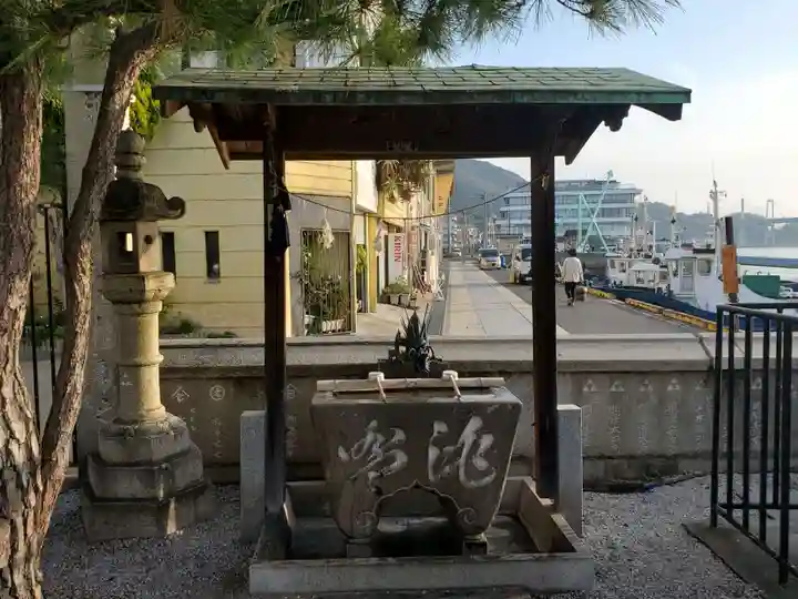 住吉神社の手水舎