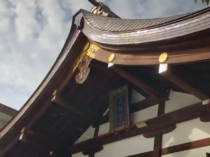 三輪神社の本殿・本堂