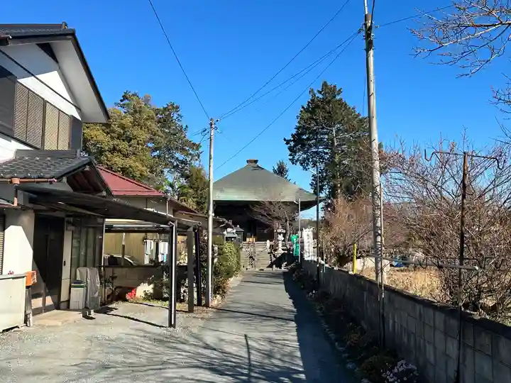 定林寺の本殿・本堂
