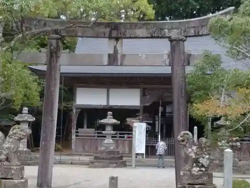 宇良神社(浦嶋神社)の鳥居