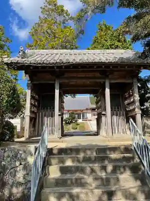 八浄寺の山門・神門