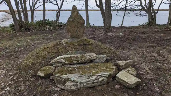 諏訪神社の末社・摂社