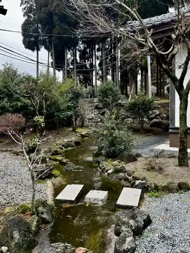阿蘇白水龍神權現～白蛇神社～(熊本県)