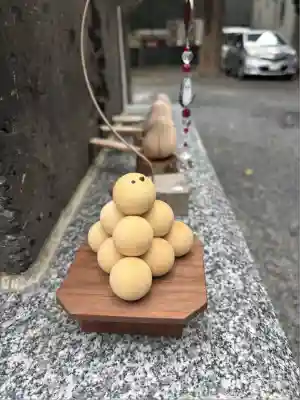 札幌諏訪神社の像