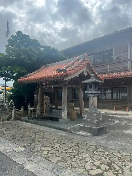 普天満宮(沖縄県)