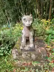 三峯神社の狛犬