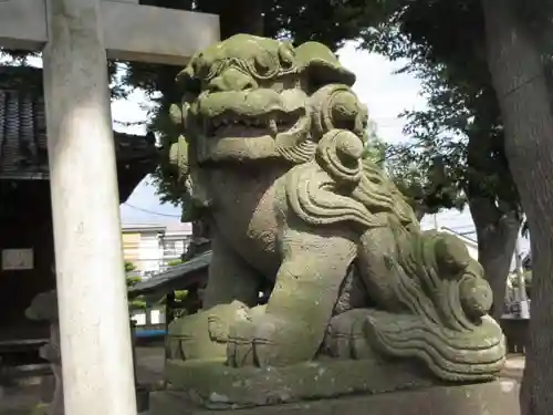女體神社の狛犬