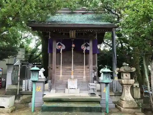 鷲尾愛宕神社の末社・摂社