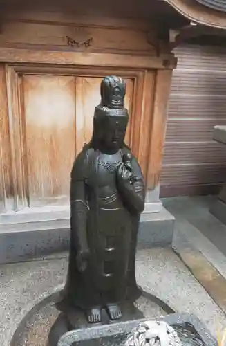 とげぬき地蔵尊 高岩寺の仏像