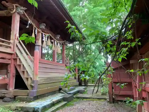 八幡神社の本殿・本堂