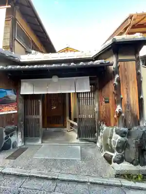清水寺の山門・神門
