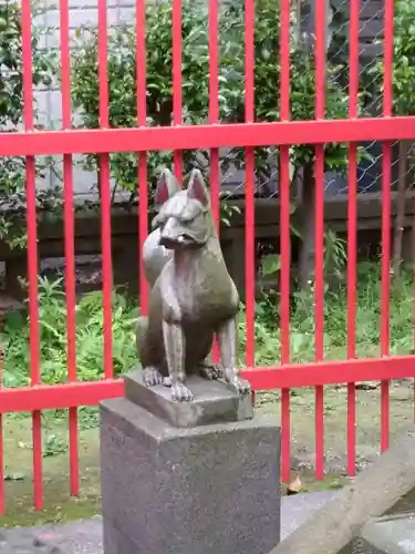 丁張稲荷神社の狛犬