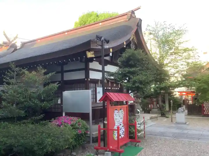 三輪神社の本殿・本堂