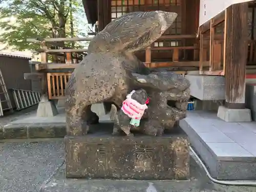 北海道神宮頓宮の狛犬