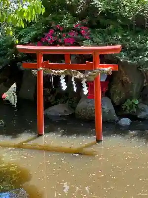 平塚弁財天社の{uncategorized: "未分類", other: "その他", undefined: "問題あり", building: "その他建物", grave: "お墓", sacred_gate: "鳥居", guardian: "狛犬", statue: "像", buddha: "仏像", history: "歴史", nature: "自然", garden: "庭園", animal: "動物", pagoda: "塔", temizu: "手水舎", mountain_gate: "山門・神門", sanctuary: "本殿・本堂", subordinate: "末社・摂社", art: "芸術", scenery: "景色", jizo: "地蔵", ema: "絵馬", goshuin: "御朱印", omikuji: "おみくじ", items: "授与品その他", amulet: "お守り", goshuincho: "御朱印帳", eats: "食事", festival: "お祭り", votive_dance: "神楽", shichigosan: "七五三参", wedding: "結婚式", experience: "体験その他", initially: "初詣", around: "周辺", anti_infection: "感染症対策"}