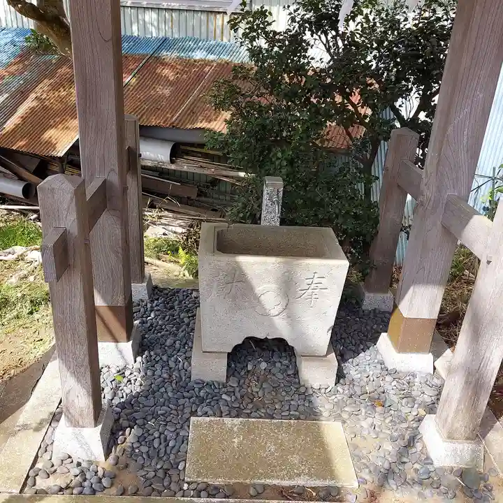 熊野神社の手水舎