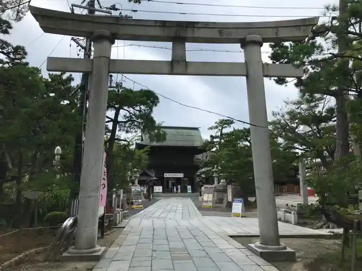白山神社(新潟県)