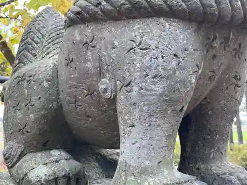 北龍神社の狛犬