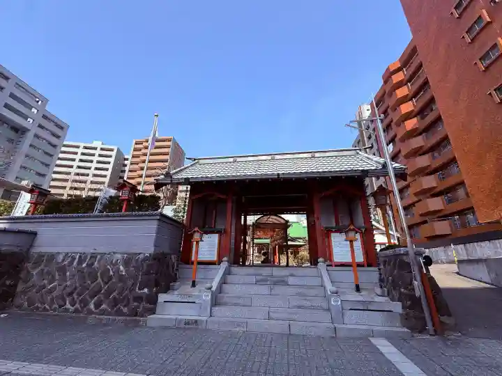 仙台大神宮の{uncategorized: "未分類", other: "その他", undefined: "問題あり", building: "その他建物", grave: "お墓", sacred_gate: "鳥居", guardian: "狛犬", statue: "像", buddha: "仏像", history: "歴史", nature: "自然", garden: "庭園", animal: "動物", pagoda: "塔", temizu: "手水舎", mountain_gate: "山門・神門", sanctuary: "本殿・本堂", subordinate: "末社・摂社", art: "芸術", scenery: "景色", jizo: "地蔵", ema: "絵馬", goshuin: "御朱印", omikuji: "おみくじ", items: "授与品その他", amulet: "お守り", goshuincho: "御朱印帳", eats: "食事", festival: "お祭り", votive_dance: "神楽", shichigosan: "七五三参", wedding: "結婚式", experience: "体験その他", initially: "初詣", around: "周辺", anti_infection: "感染症対策"}