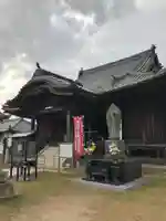餘慶寺の本殿・本堂