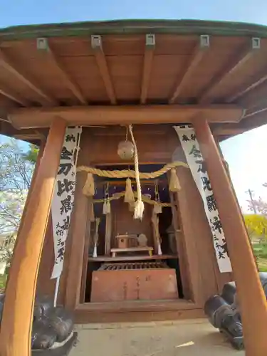 金毘羅桜の本殿・本堂