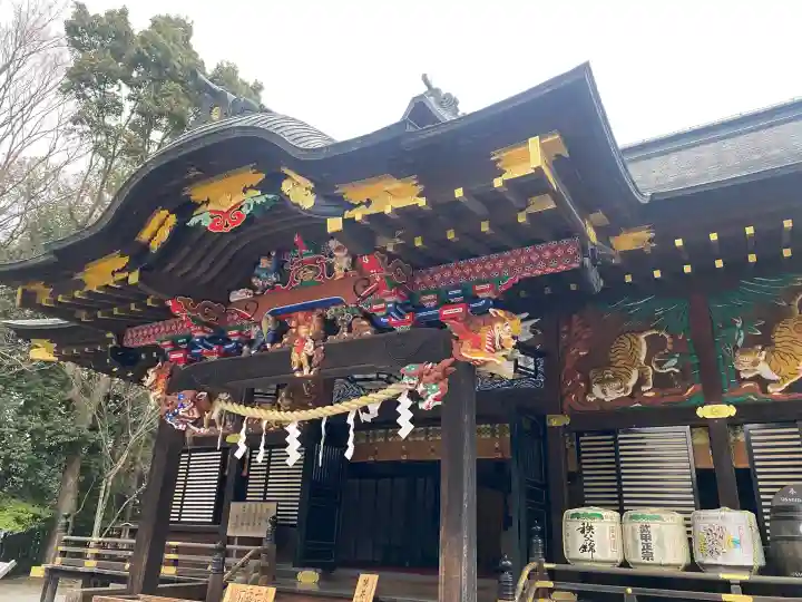 秩父神社の{uncategorized: "未分類", other: "その他", undefined: "問題あり", building: "その他建物", grave: "お墓", sacred_gate: "鳥居", guardian: "狛犬", statue: "像", buddha: "仏像", history: "歴史", nature: "自然", garden: "庭園", animal: "動物", pagoda: "塔", temizu: "手水舎", mountain_gate: "山門・神門", sanctuary: "本殿・本堂", subordinate: "末社・摂社", art: "芸術", scenery: "景色", jizo: "地蔵", ema: "絵馬", goshuin: "御朱印", omikuji: "おみくじ", items: "授与品その他", amulet: "お守り", goshuincho: "御朱印帳", eats: "食事", festival: "お祭り", votive_dance: "神楽", shichigosan: "七五三参", wedding: "結婚式", experience: "体験その他", initially: "初詣", around: "周辺", anti_infection: "感染症対策"}