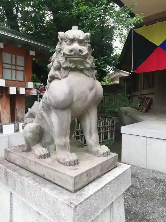 東郷神社の狛犬