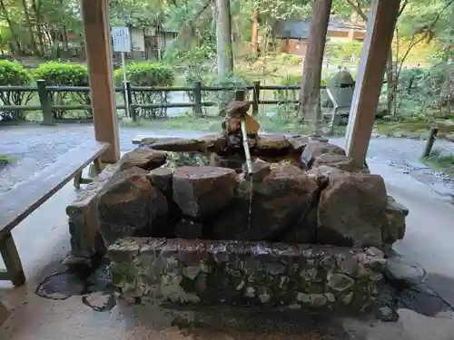 狭井坐大神荒魂神社(狭井神社)(奈良県)