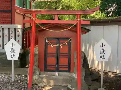 （芝生）浅間神社の末社・摂社