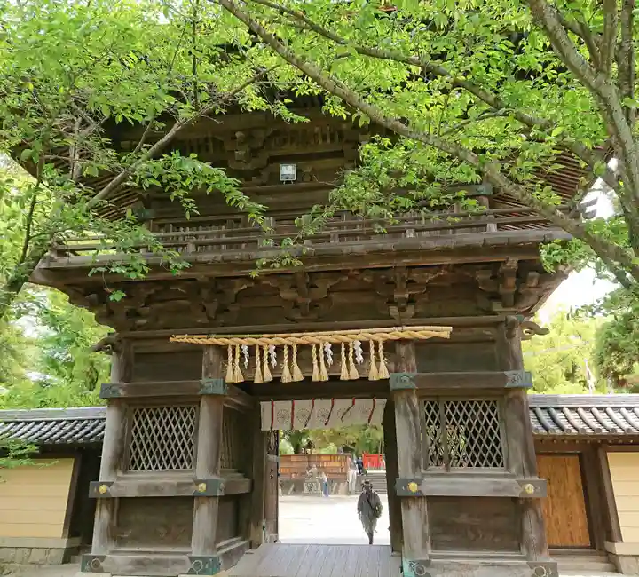 香椎宮の山門・神門