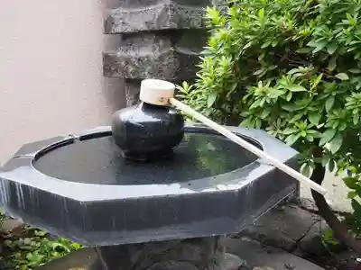 神楽坂安養寺の手水舎