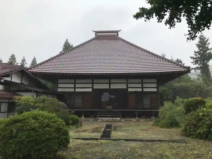 盛蓮寺の本殿・本堂